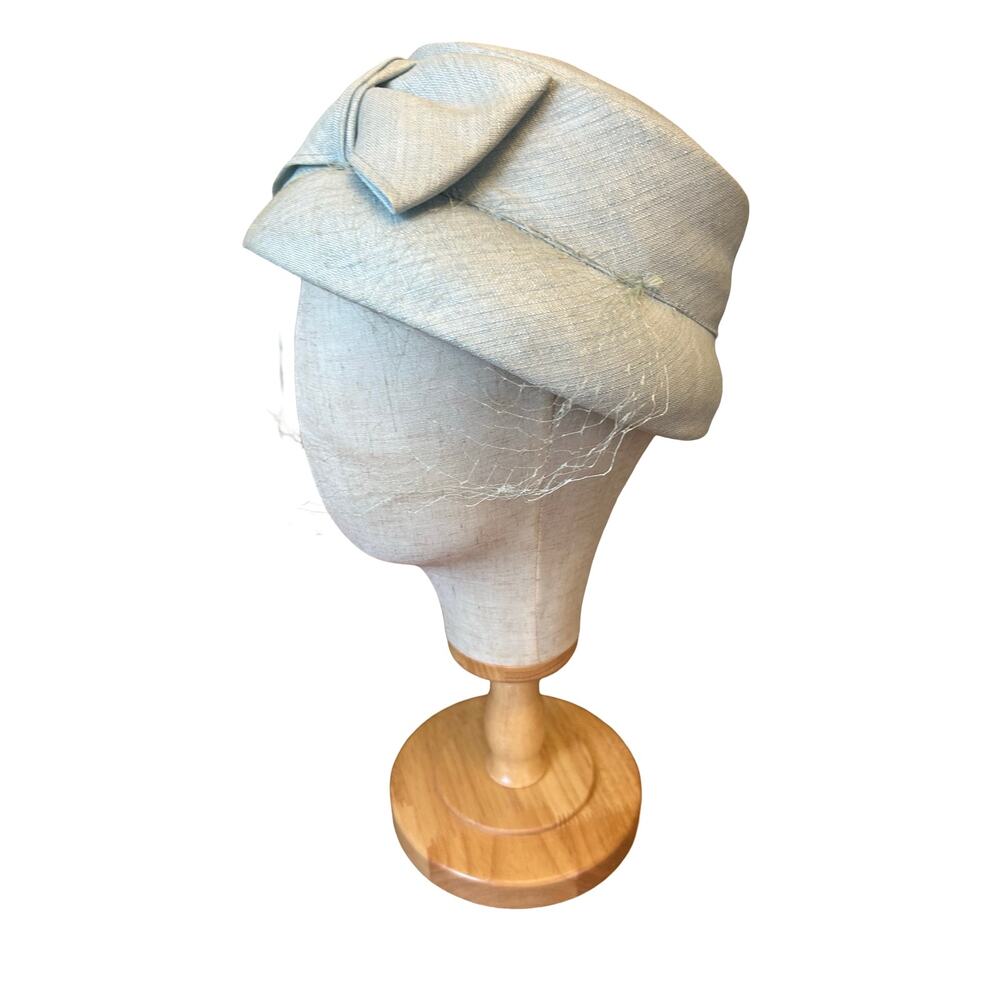 Vintage 1950s Bow & Veil Cocktail Hat - Picture 2 of 8